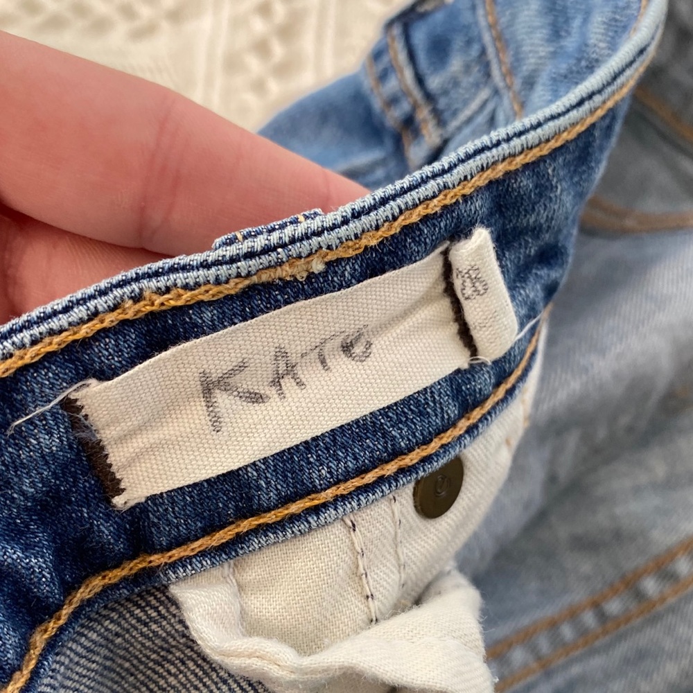 ⭐️ SOLD ⭐️ TEXTILE ELIZABETH JAMES Kate Jeans - Picture 7 of 12